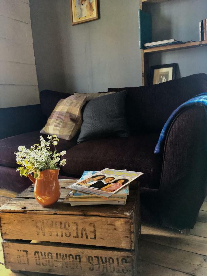 The Old Apple Shed Cosy Heated Cottage In A Meadow Close To The Charming Village Of Bethersden แอชฟอร์ด ภายนอก รูปภาพ